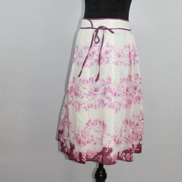 Tommy Bahama Ivory Pleated Wrap Skirt with Magenta Floral Pattern Size Small - Picture 5 of 9